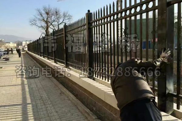 北京房山區護城河改造工程 北(běi)京房山區護(hù)城河改造工程