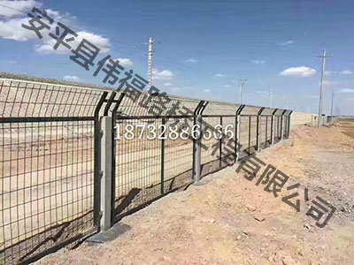 鐵路護(hù)欄(lán)網